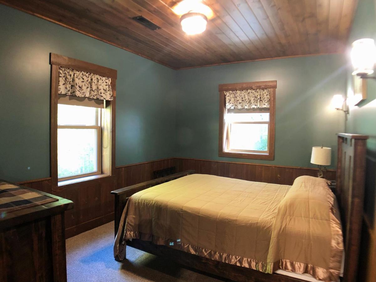 Sojourner'S Lodge & Log Cabin Suites Dundee Kültér fotó