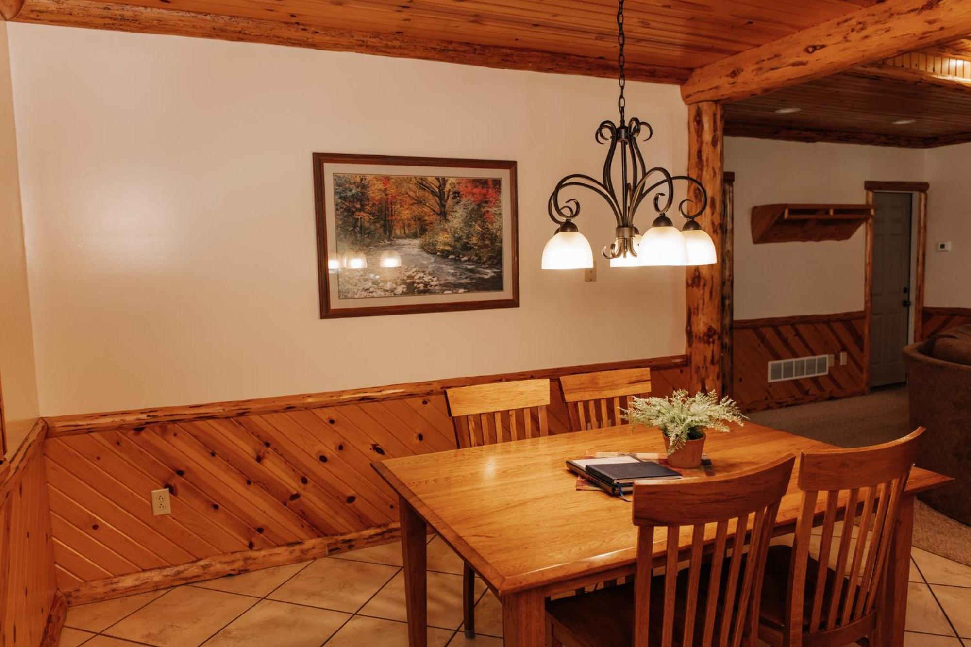 Sojourner'S Lodge & Log Cabin Suites Dundee Kültér fotó